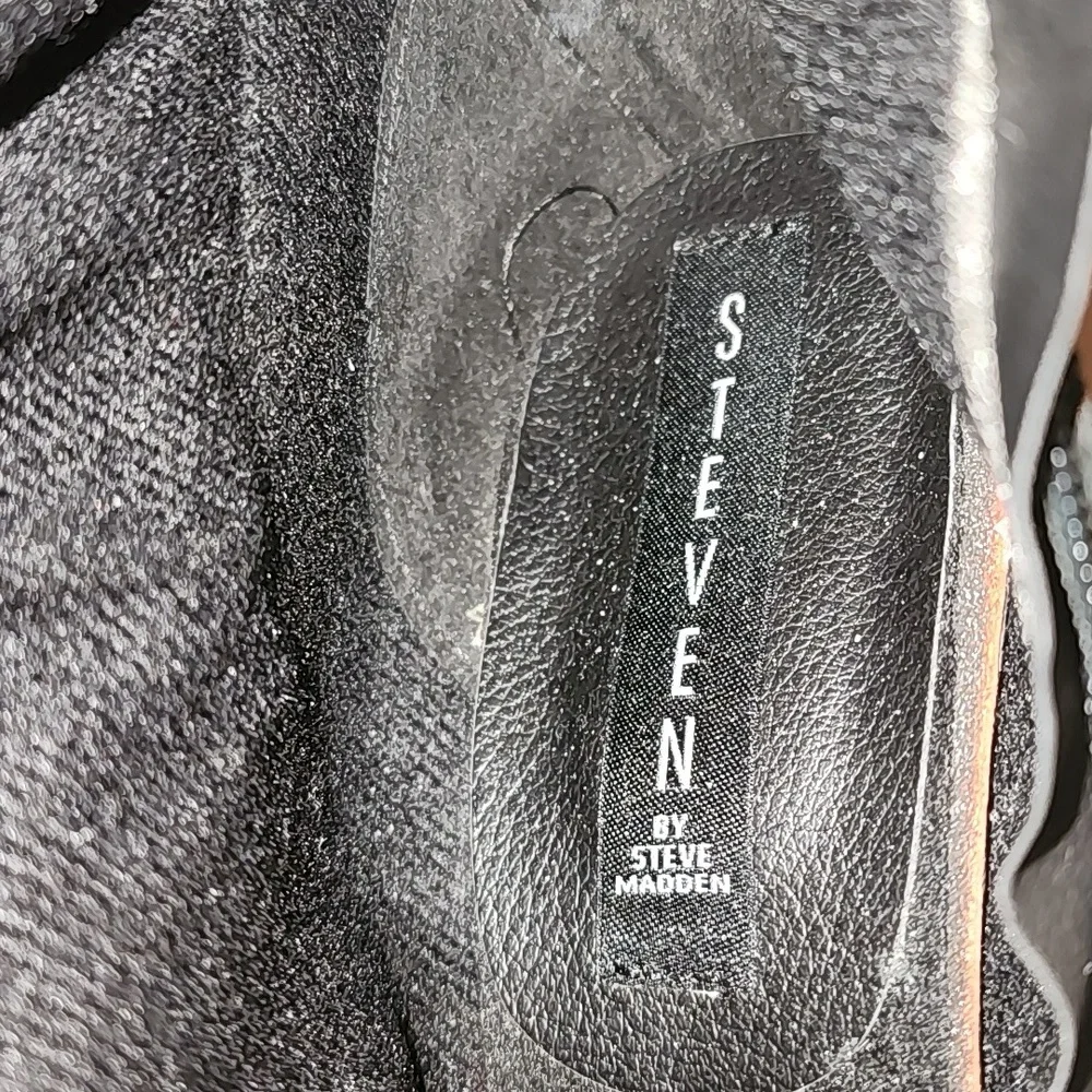 Steve Madden black suede